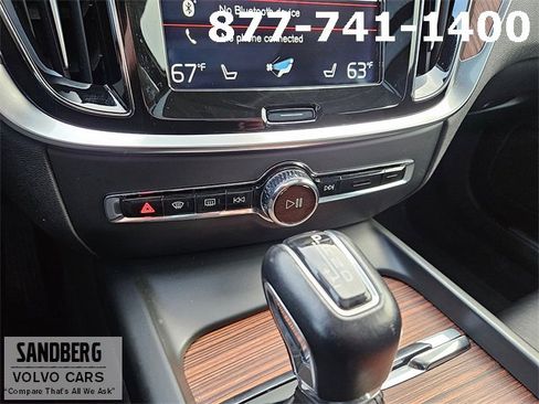 Used 2019 Volvo S60 T6 Momentum w/ Multimedia Package image 22