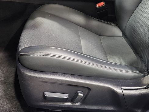 Used 2023 Lexus IS 300 w/ Comfort Package image 44