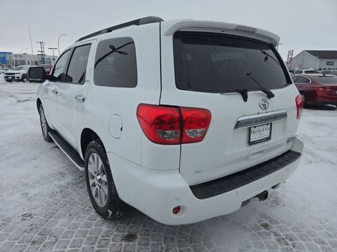 Used 2011 Toyota Sequoia Limited image 7