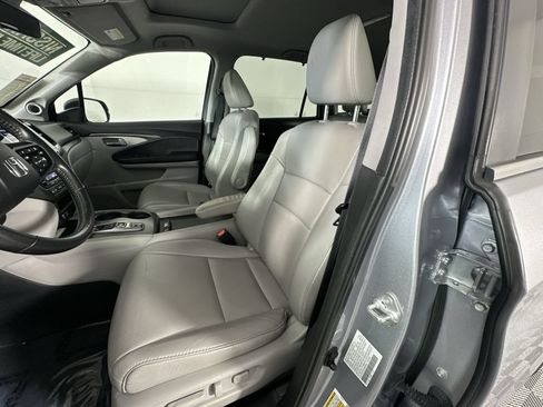 Used 2022 Honda Pilot Special Edition image 11