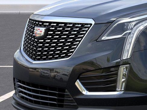 New 2025 Cadillac XT5 Luxury image 34