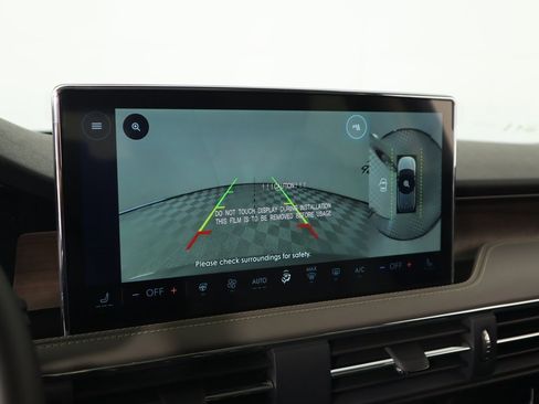 New 2025 Lincoln Corsair Reserve w/ Equipment Group 202A image 6