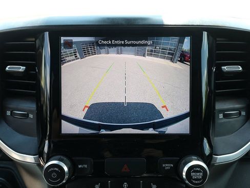 Used 2022 RAM 1500 Big Horn AWD/4WD image 19