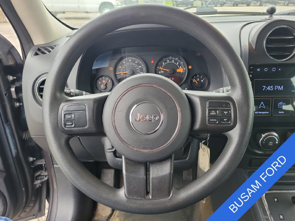 Used 2016 Jeep Patriot Sport w/ Power Value Group AWD/4WD image 20