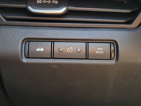Certified 2024 Nissan Altima 2.5 SR AWD/4WD image 29