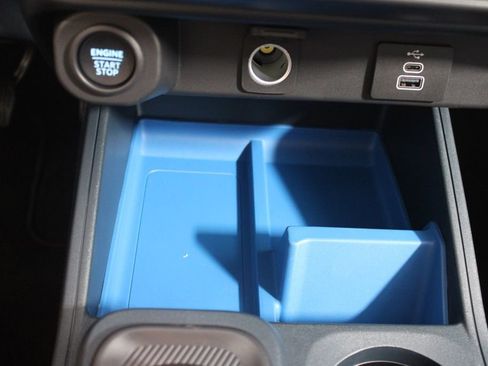 New 2025 Ford Maverick XLT w/ XLT Luxury Package image 43