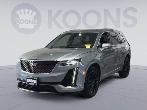 Used 2024 Cadillac XT6 Premium Luxury AWD/4WD image 5