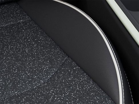 New 2025 Kia K4 GT-Line w/ GT-Line Premium Package image 24