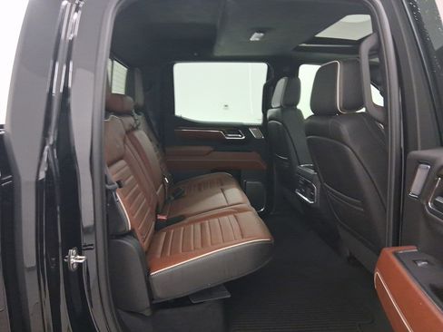 Used 2024 GMC Sierra 1500 Denali Ultimate image 30