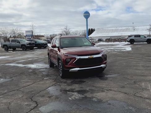 Used 2024 Chevrolet TrailBlazer LT w/ LT Cold Weather Package image 26