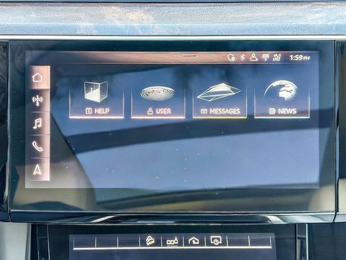 Used 2019 Audi e-tron Premium Plus image 14