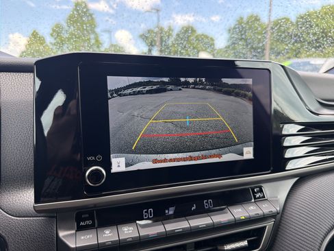 Certified 2025 Toyota Camry SE FWD image 7
