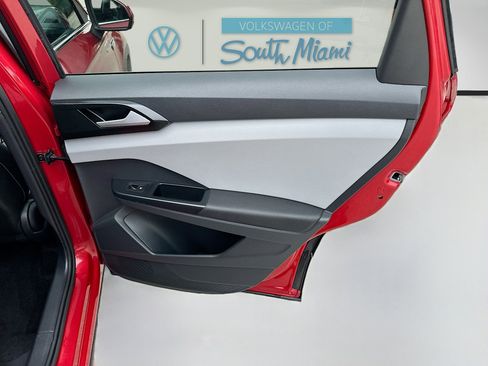 Used 2023 Volkswagen Taos SE image 30