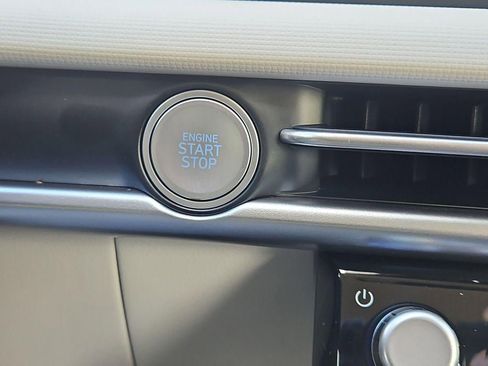 New 2026 Hyundai Tucson SEL image 11