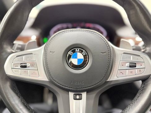 Used 2022 BMW 750i xDrive w/ Executive Package AWD/4WD image 29