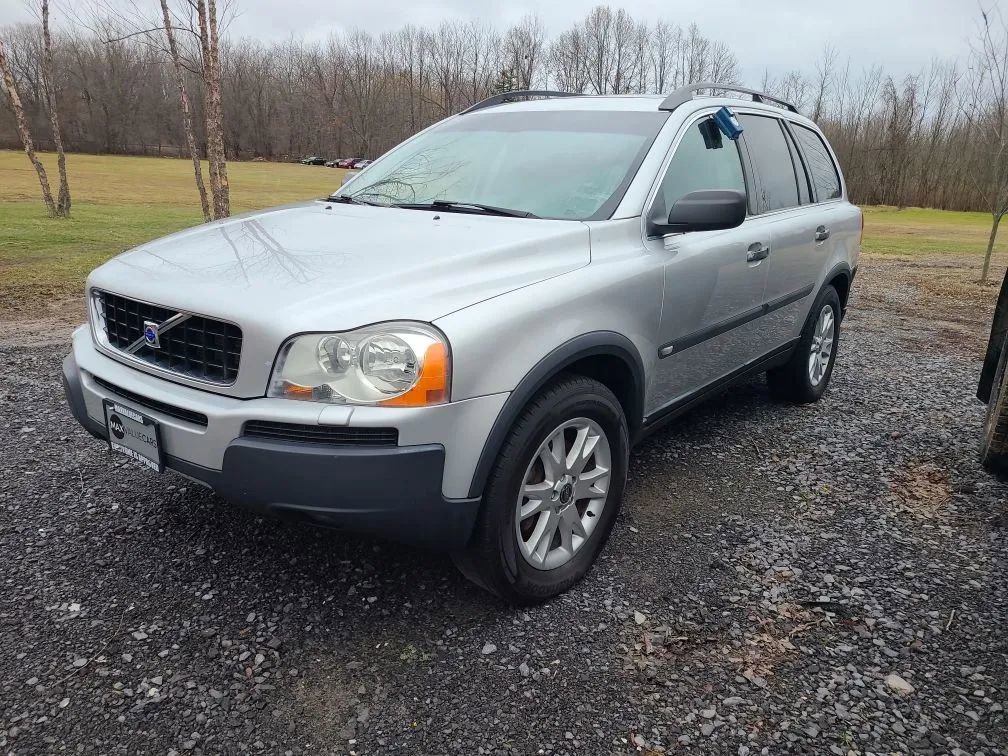 Used 2005 Volvo XC90 T6 AWD/4WD image 1