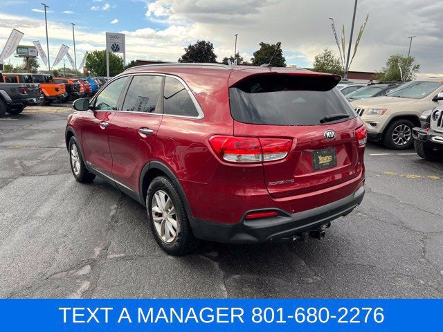 Used 2018 Kia Sorento LX AWD/4WD image 3