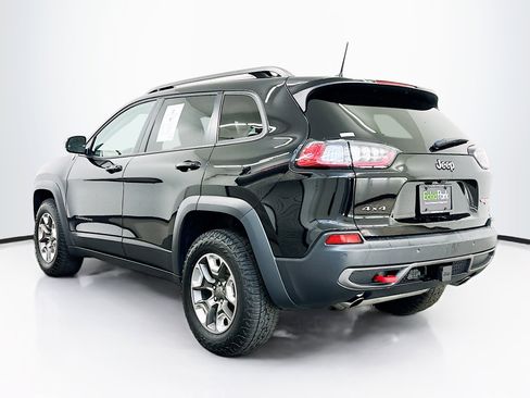 Used 2019 Jeep Cherokee Trailhawk image 5