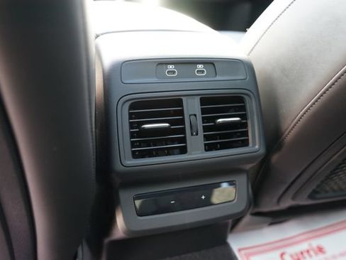 Used 2025 Audi SQ5 Premium Plus AWD/4WD image 9