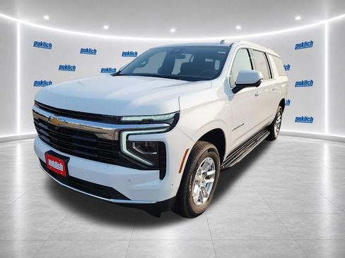 Certified 2025 Chevrolet Suburban LS w/ Max Trailering Package AWD/4WD image 3