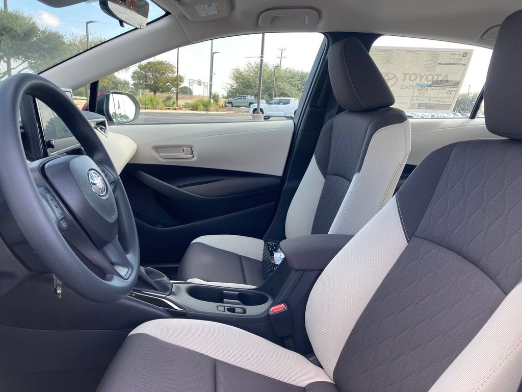 New 2026 Toyota Corolla LE FWD image 10