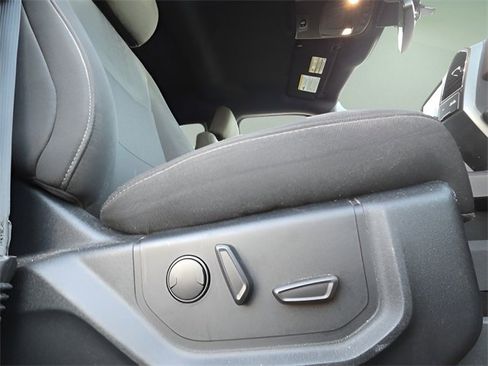 Used 2019 Ford F150 XLT w/ Equipment Group 302A Luxury image 16