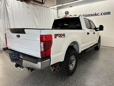 Used 2022 Ford F250 XL w/ Power Equipment Group image 7