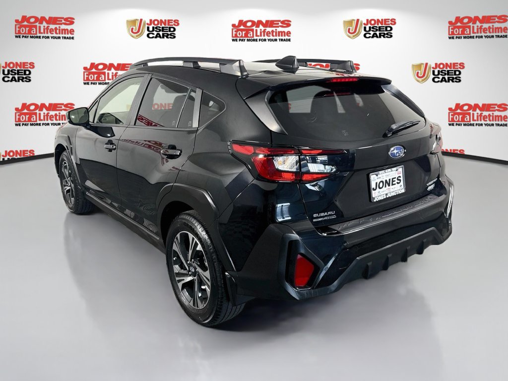 Used 2024 Subaru Crosstrek 2.0i Premium AWD/4WD image 2