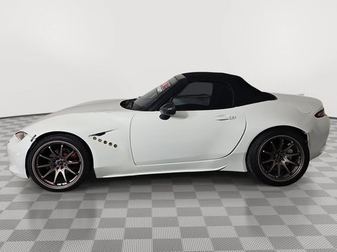 Used 2018 MAZDA MX-5 Miata Grand Touring RWD image 5