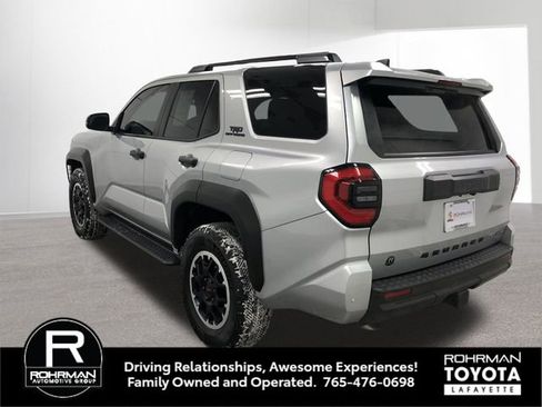 Used 2025 Toyota 4Runner TRD Off-Road image 4