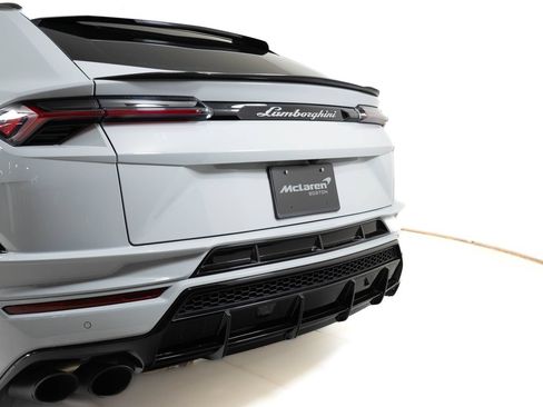 Used 2023 Lamborghini Urus S AWD/4WD image 9
