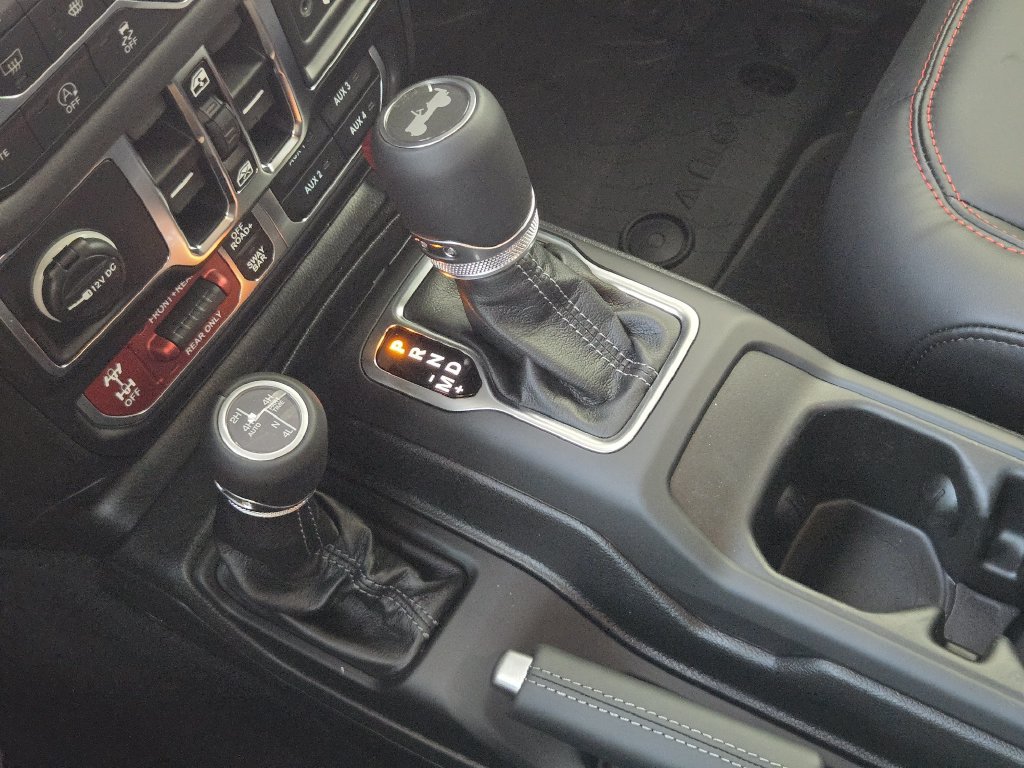 New 2026 Jeep Wrangler Unlimited Rubicon AWD/4WD image 18