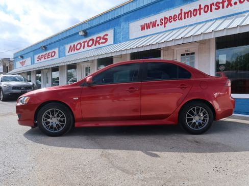 Used 2014 Mitsubishi Lancer ES FWD image 3
