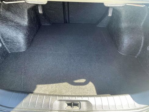 Used 2023 Nissan Altima 2.0 SR image 10