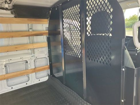 Used 2024 Ford Transit 250 Low Roof w/ Exterior Upgrade Package image 10