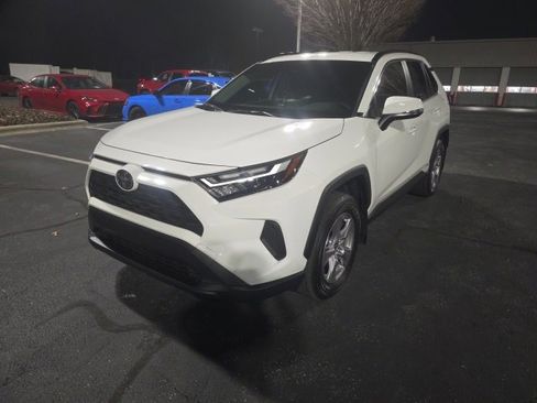 Used 2025 Toyota RAV4 LE image 3