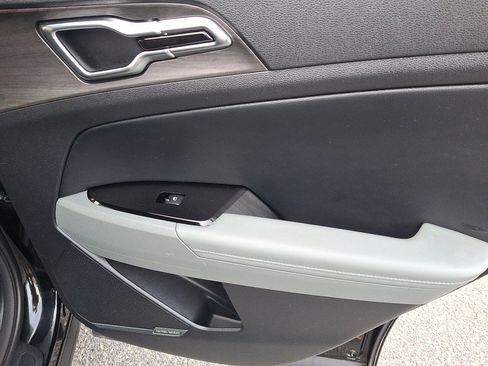 Used 2023 Kia Sportage X-Line Prestige image 16