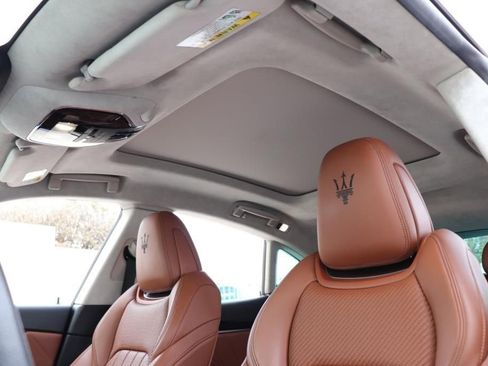 Used 2022 Maserati Levante Modena image 68
