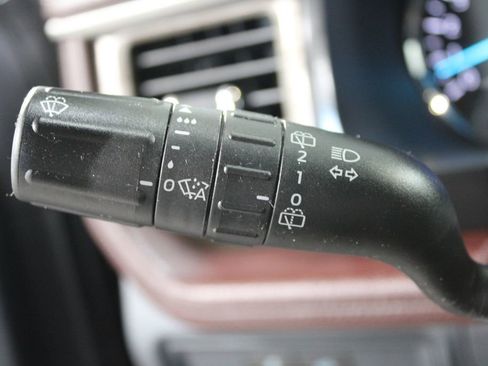 Used 2022 Ford Expedition Max Limited image 44