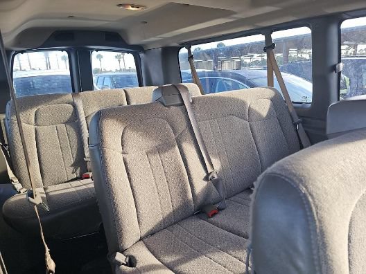 Used 2017 Chevrolet Express 3500 LT w/ LT Preferred Equipment Group RWD image 8