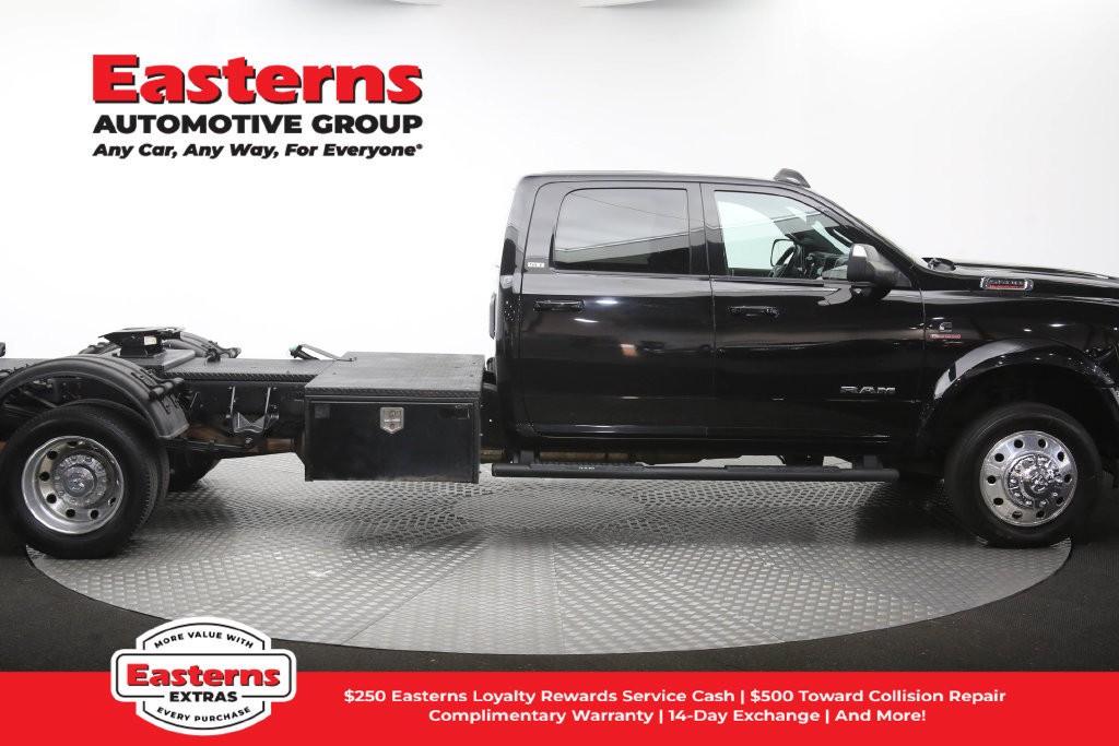 Used 2022 RAM 5500 SLT w/ Quick Order Package 2YG SLT AWD/4WD image 44