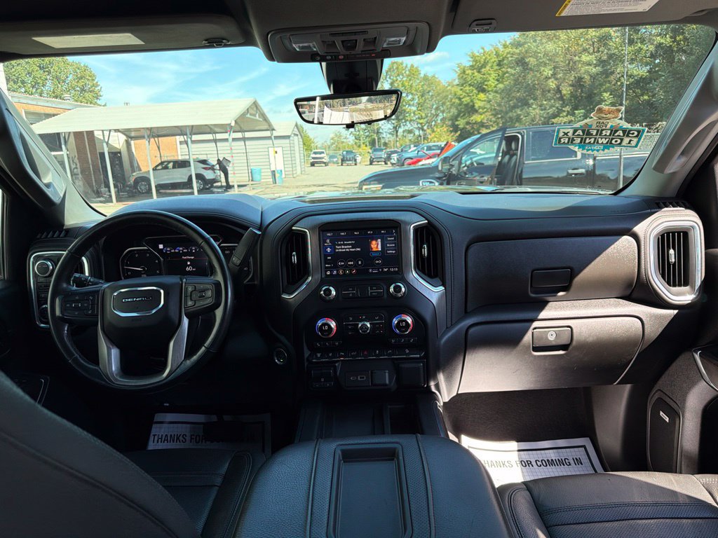 Used 2022 GMC Sierra 2500 Denali w/ Denali Ultimate Package AWD/4WD image 22