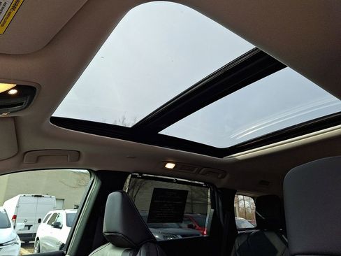 Used 2025 INFINITI QX60 Luxe w/ Vision Package image 15