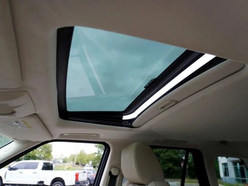 Used 2012 Land Rover Range Rover Sport HSE LUX AWD/4WD image 20