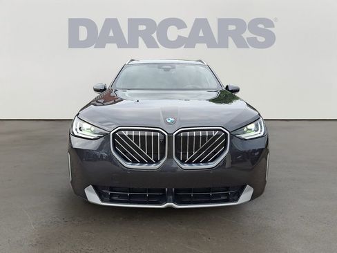 Used 2025 BMW X3 xDrive30i AWD/4WD image 2