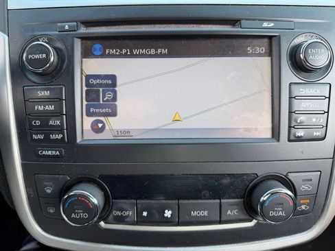 Used 2016 Nissan Altima 2.5 SV w/ Convenience Package FWD image 13