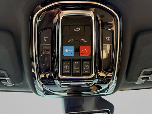 Used 2024 Jeep Grand Cherokee L Summit AWD/4WD image 24
