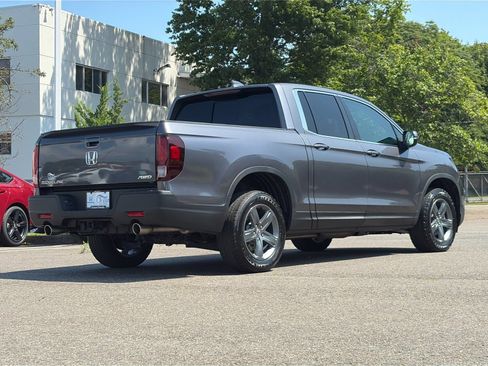 Certified 2023 Honda Ridgeline RTL image 3