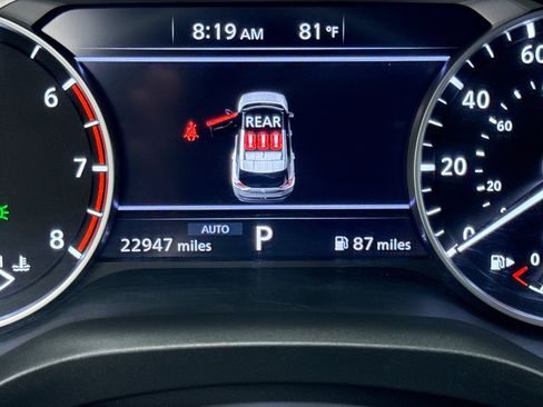 Used 2023 Nissan Rogue S AWD/4WD image 13