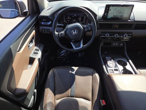 Certified 2025 Honda Pilot Elite image 34